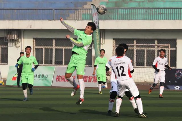 小乔丹：我现在就是指导年轻人 我还没想过退役后当教练